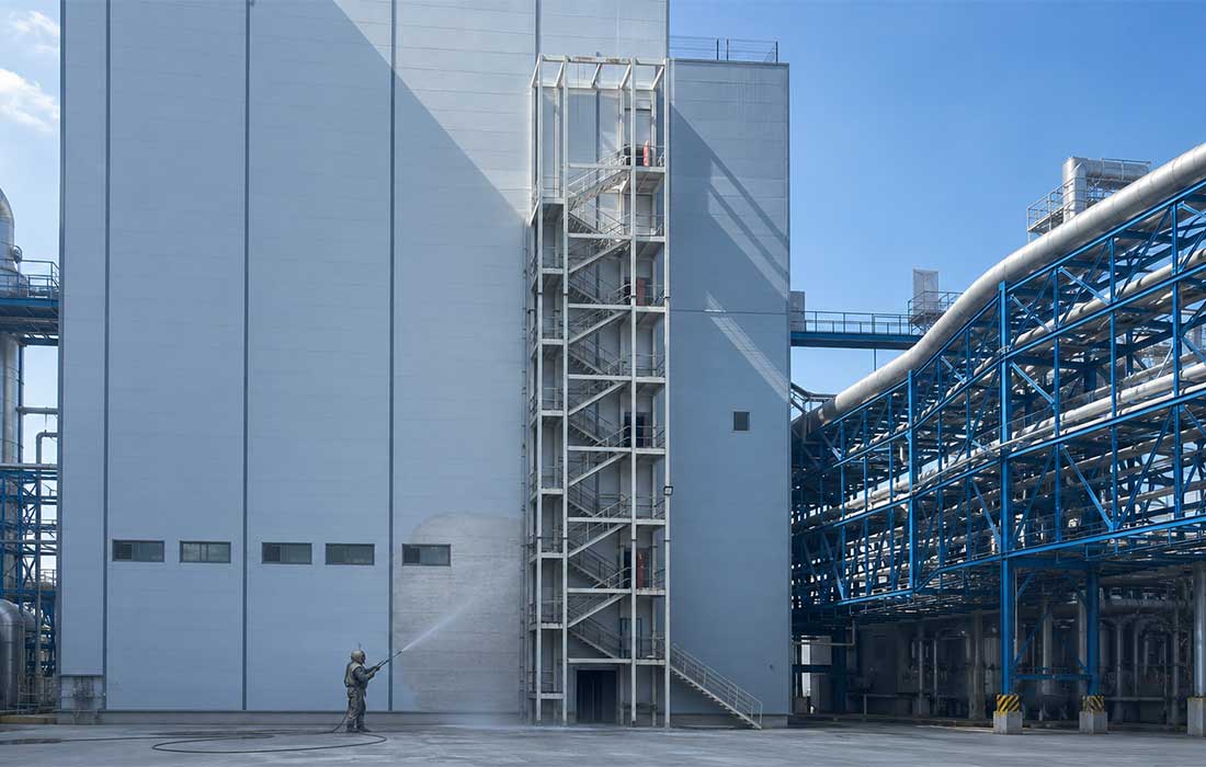 Konya cephe kumlama ile taş, beton ve metal dış cephe temizleme uygulaması
